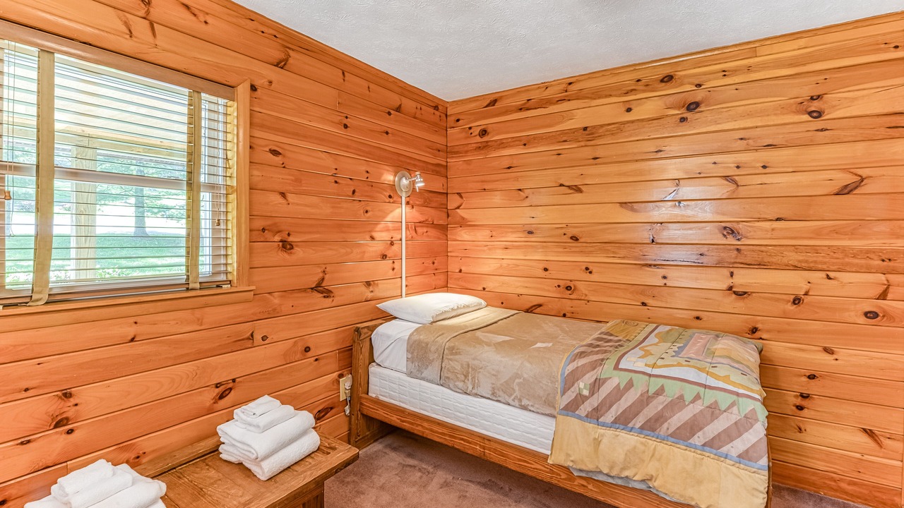 Photo of Bedroom in McHenry
