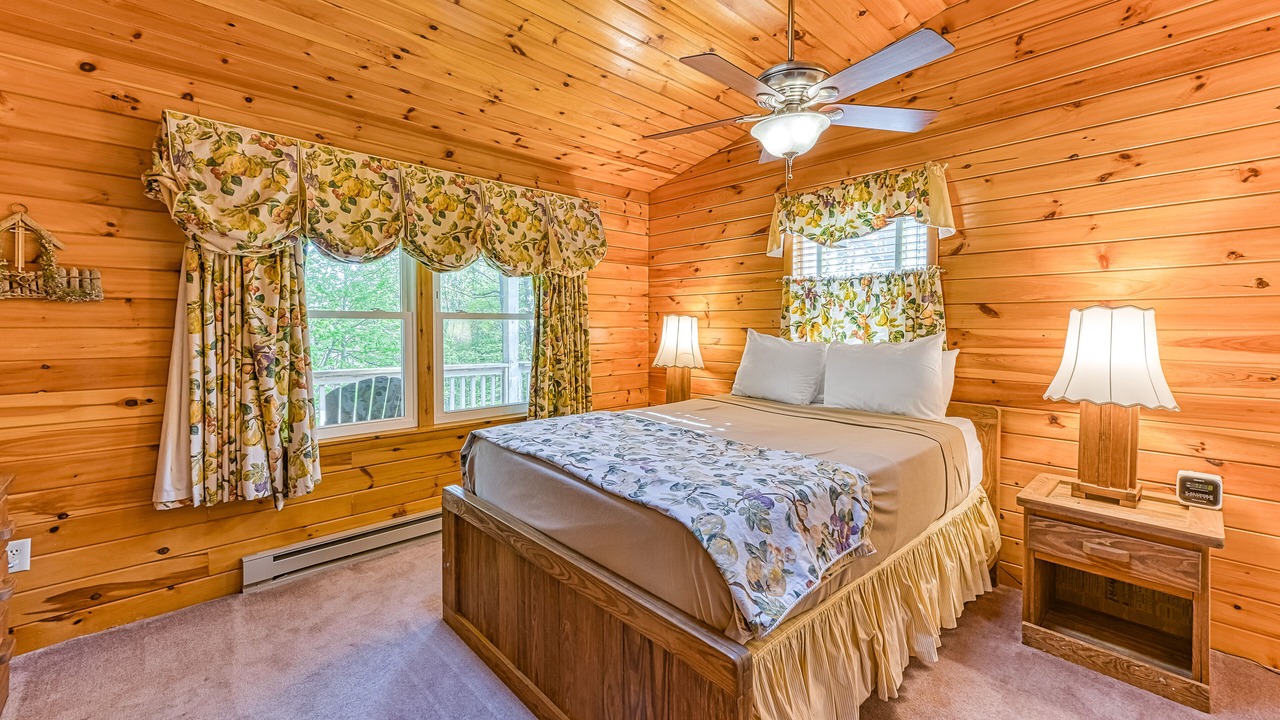 Photo of Bedroom in McHenry