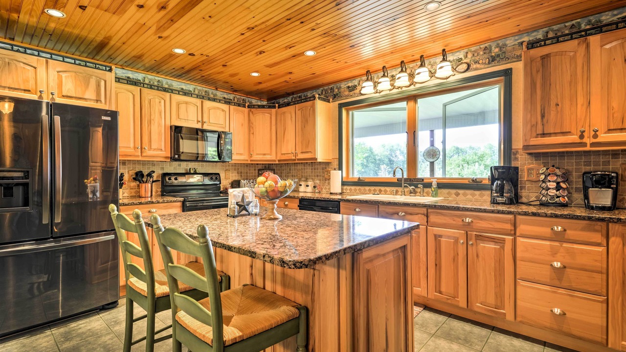 Photo of Kitchen in Thompson