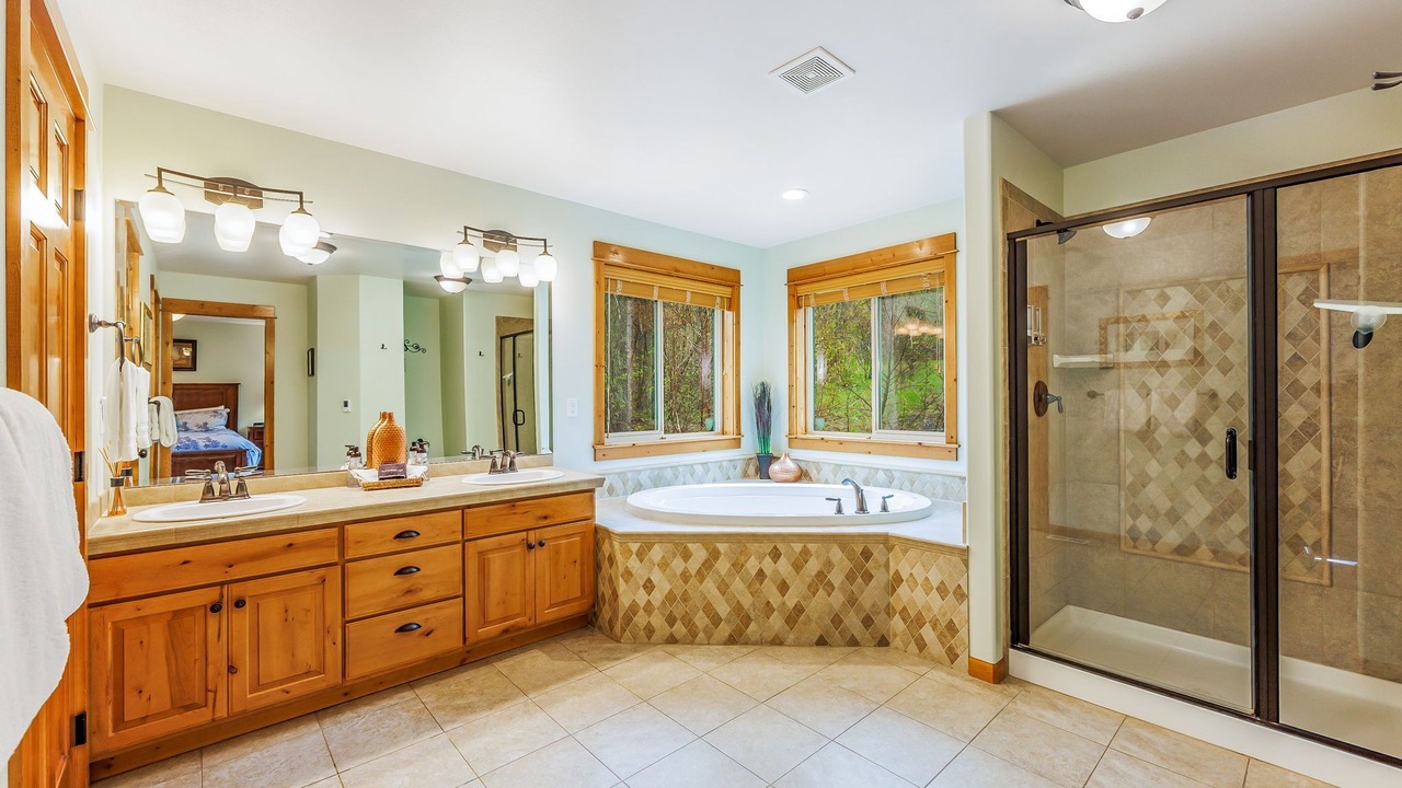 Photo of Bathroom in Cle Elum