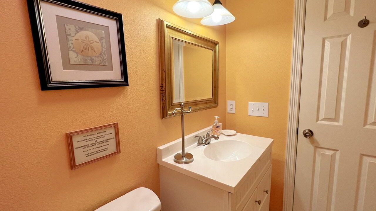Photo of Bathroom in Port Bolivar
