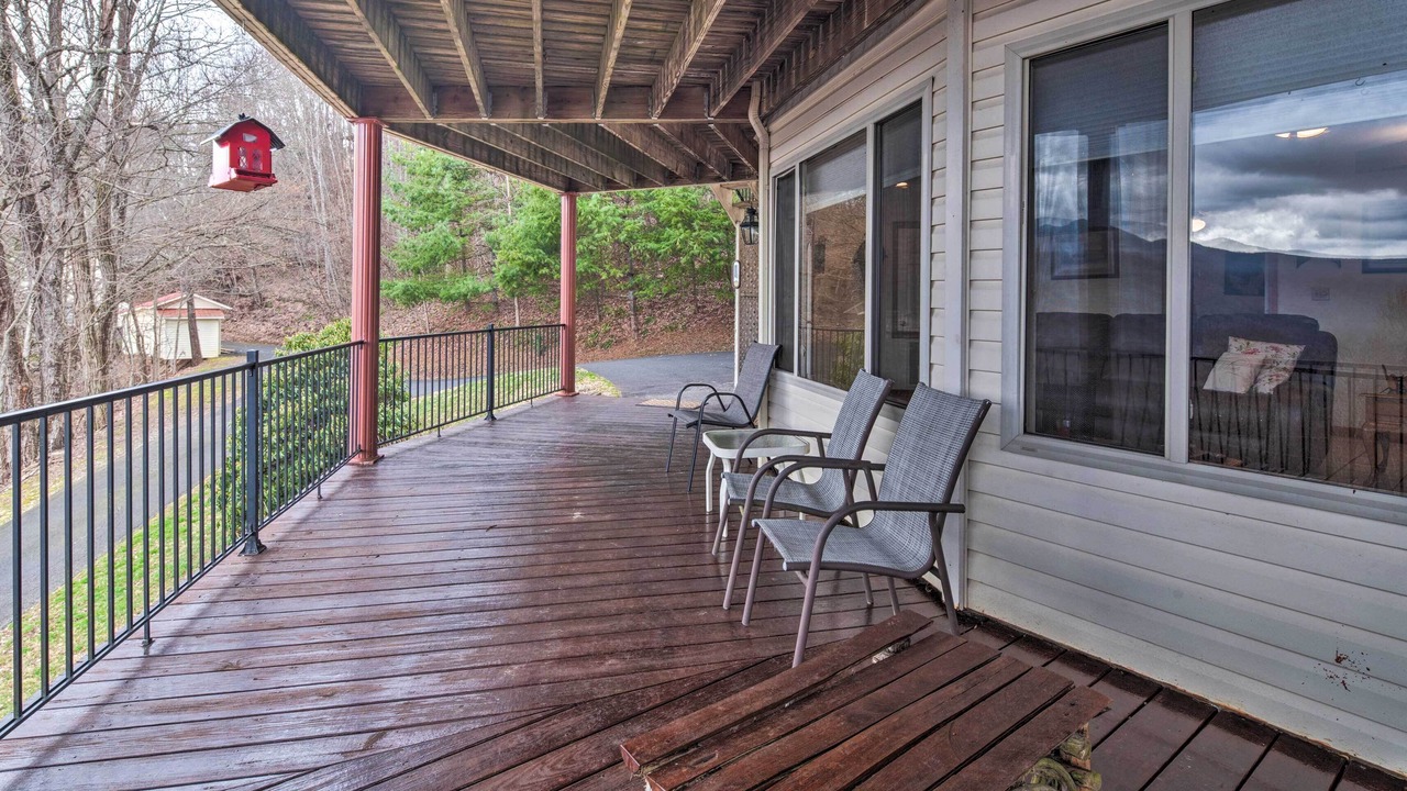 Photo of Patio Balcony in Burnsville