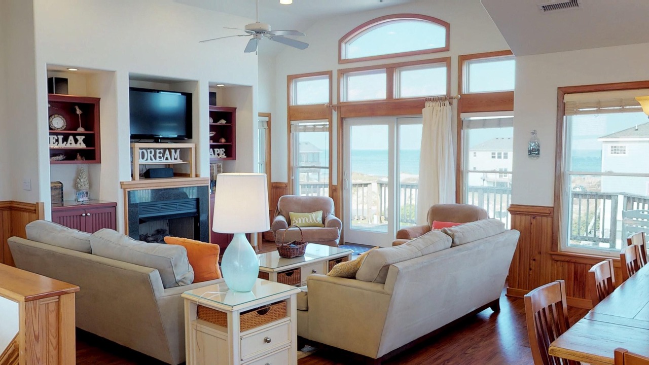 Photo of Bedroom in Corolla