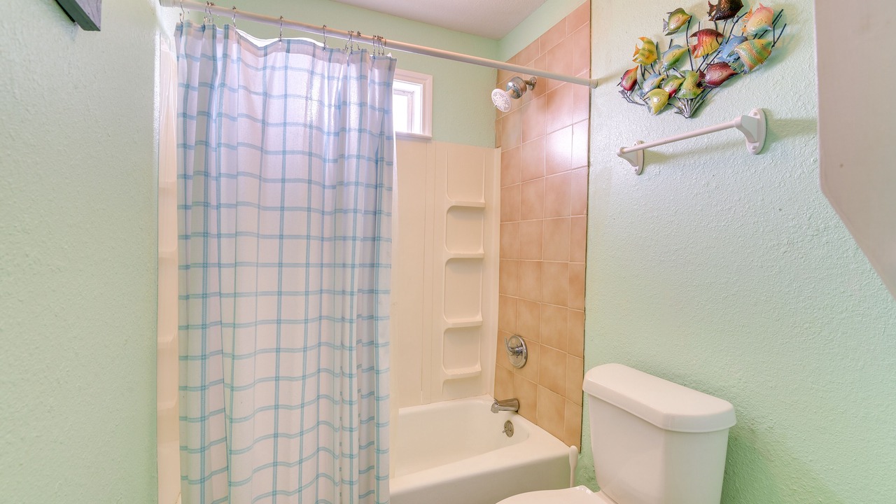 Photo of Bathroom in Surfside Beach
