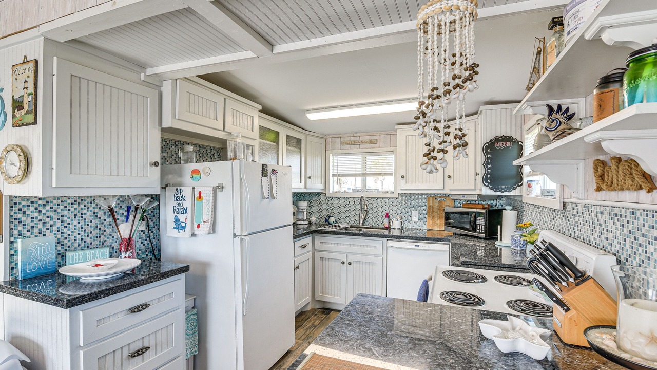 Photo of Kitchen in Surfside Beach