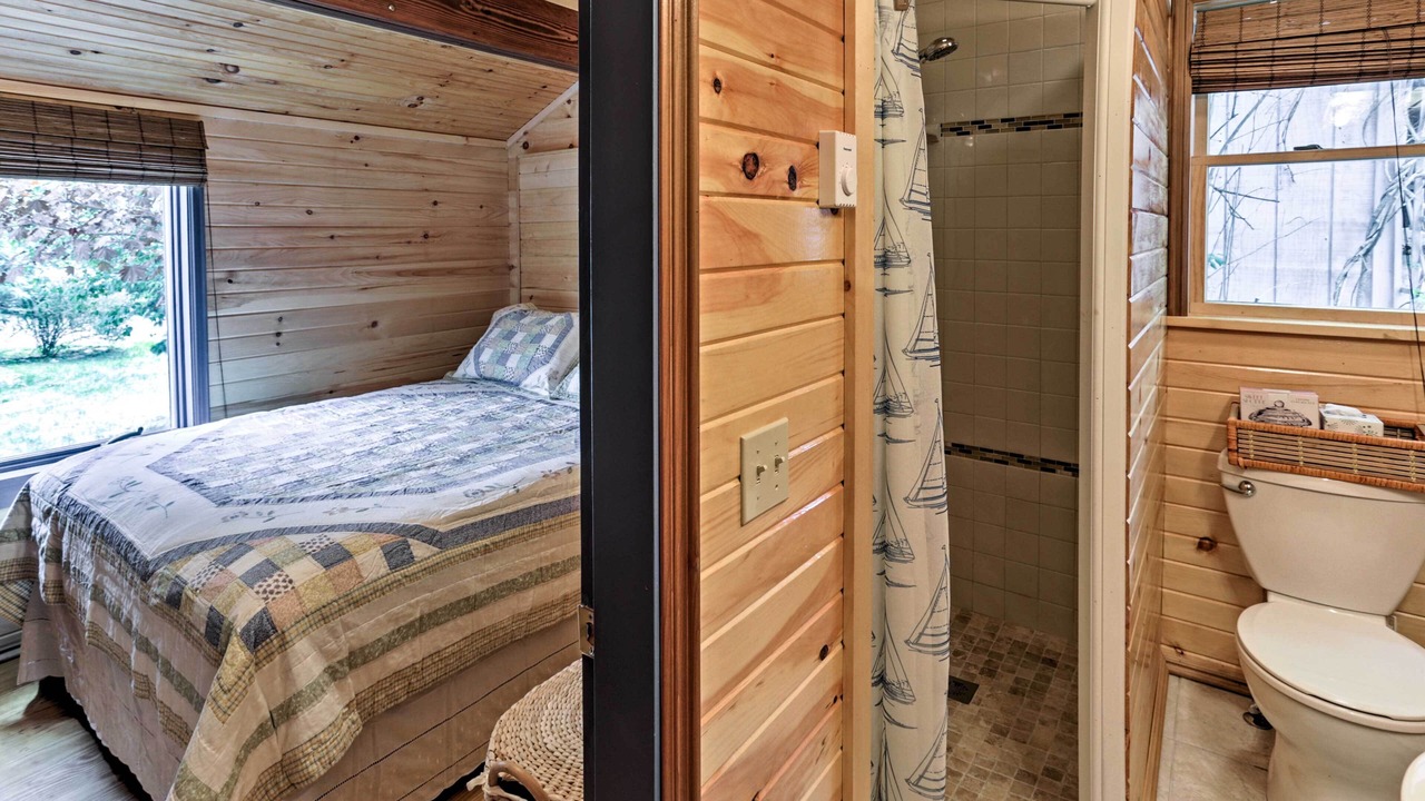Photo of Bathroom in Bolton Landing