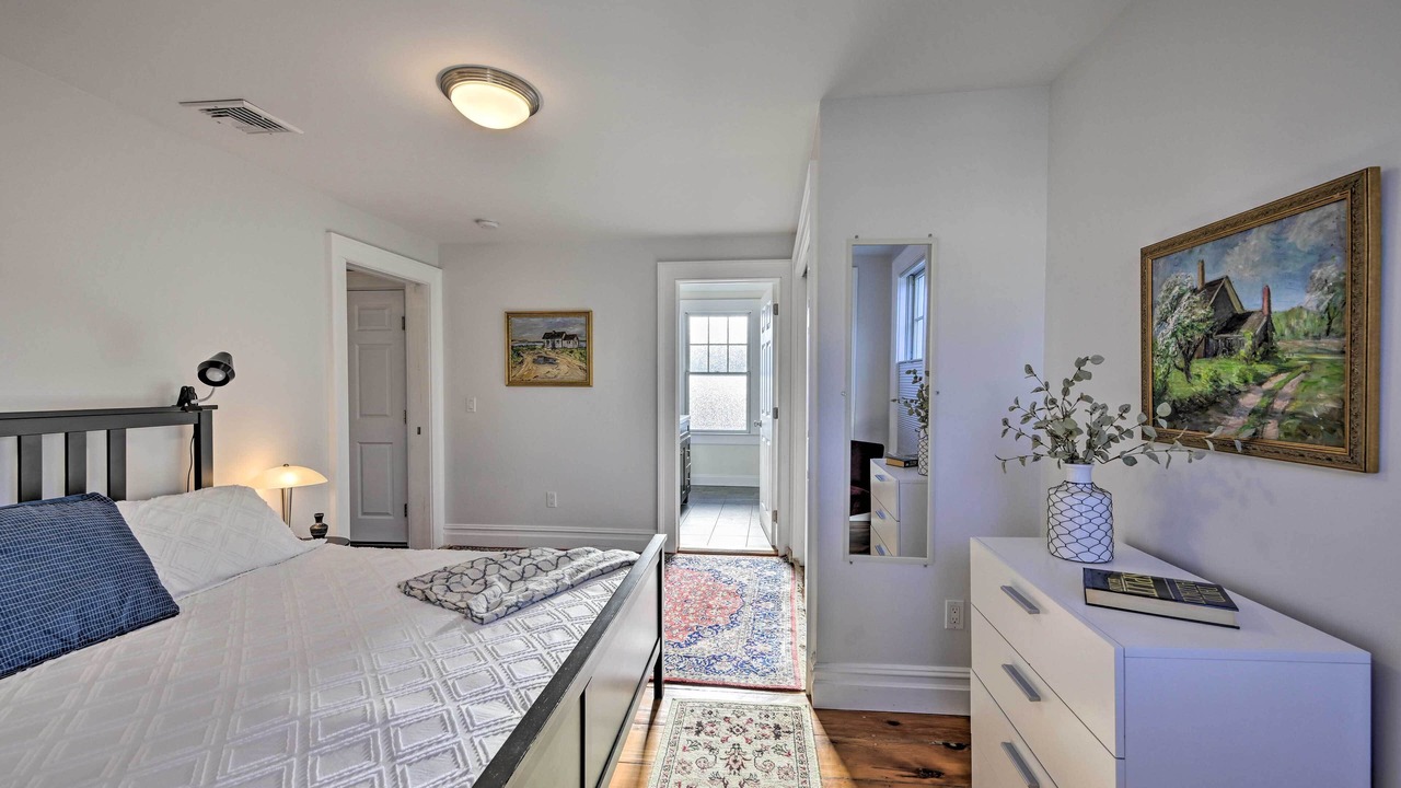 Photo of Bedroom in Greenport