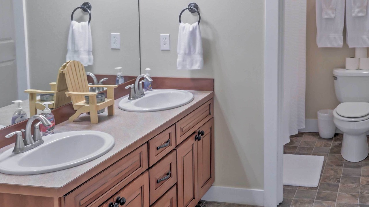 Photo of Bathroom in Wapato Point