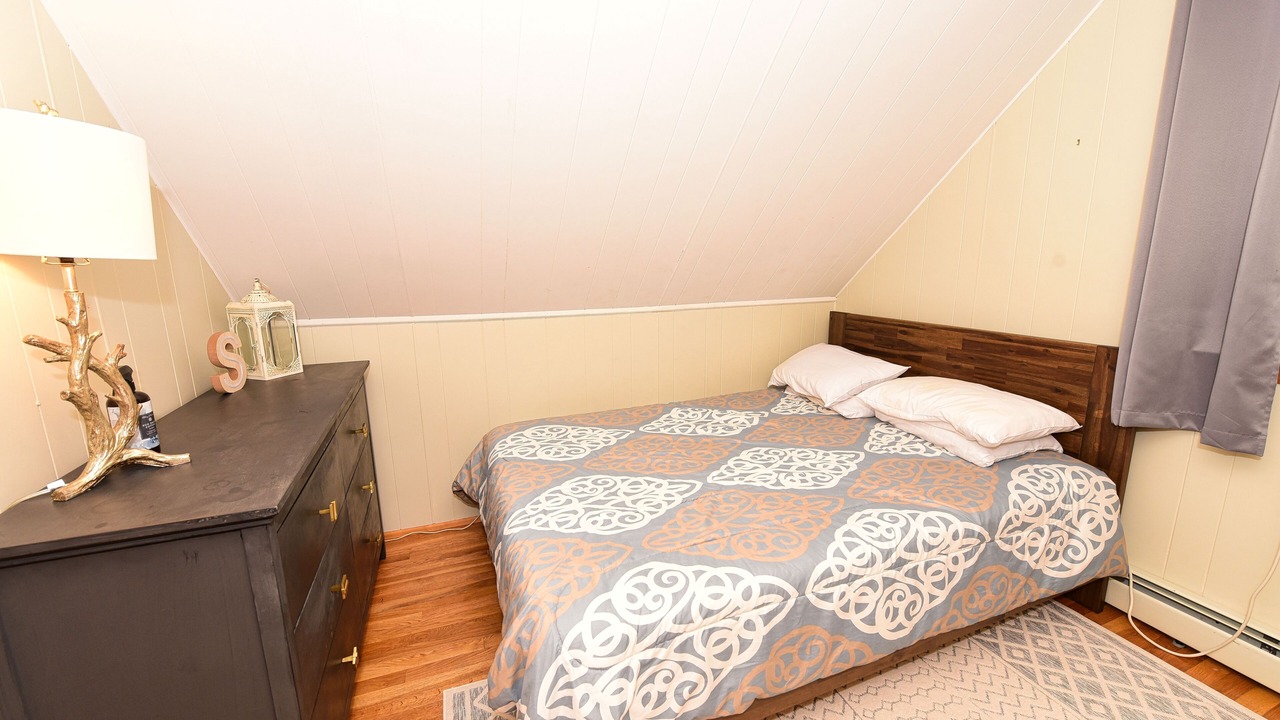 Photo of Bedroom in Eidelweiss Village