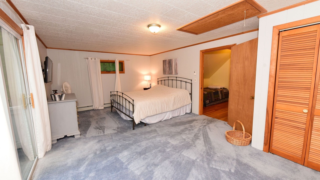 Photo of Bedroom in Eidelweiss Village