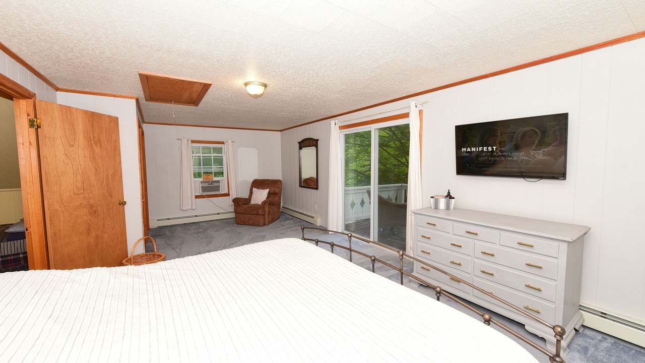 Photo of Bedroom in Eidelweiss Village