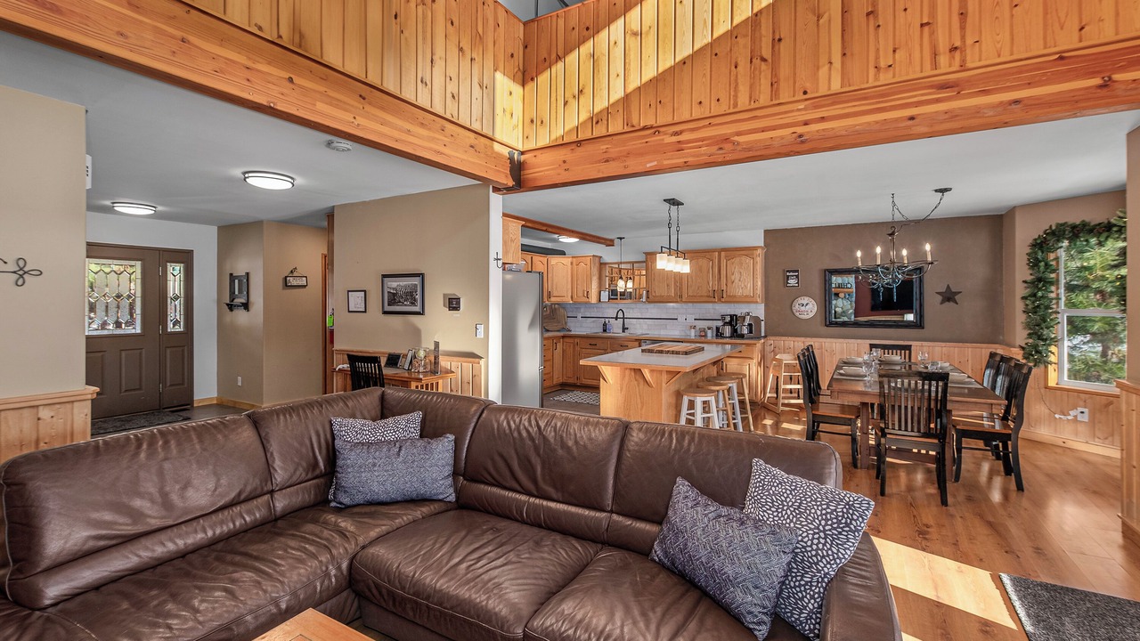 Photo of Livingroom in Plain