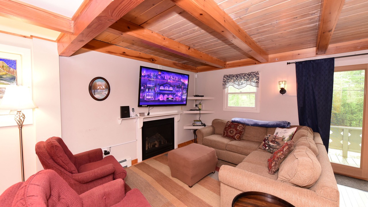 Photo of Livingroom in Conway