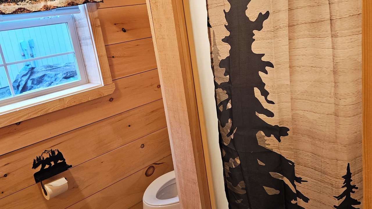 Photo of Bathroom in Rockwood