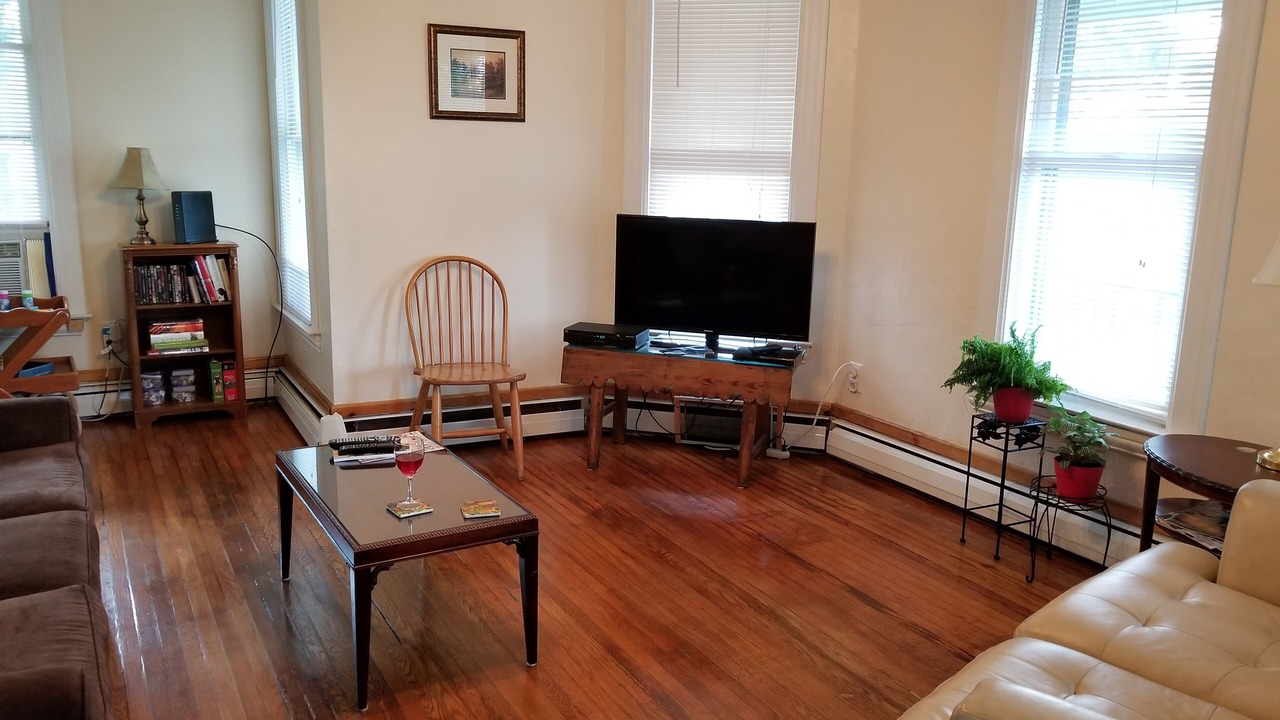 Photo of Livingroom in Watkins Glen