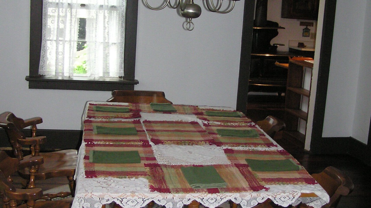 Photo of Livingroom in Hancock