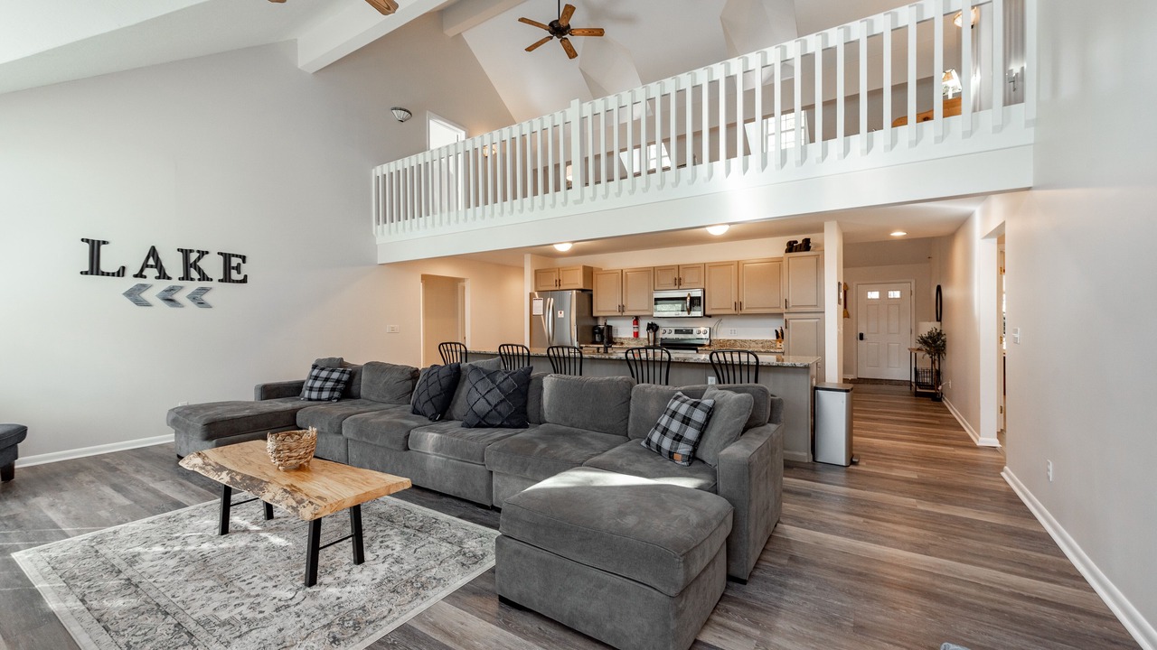 Photo of Livingroom in Blakeslee