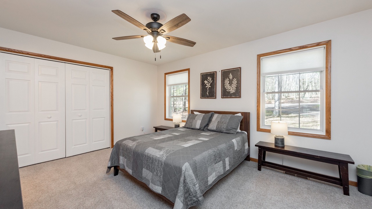 Photo of Bedroom in Blakeslee