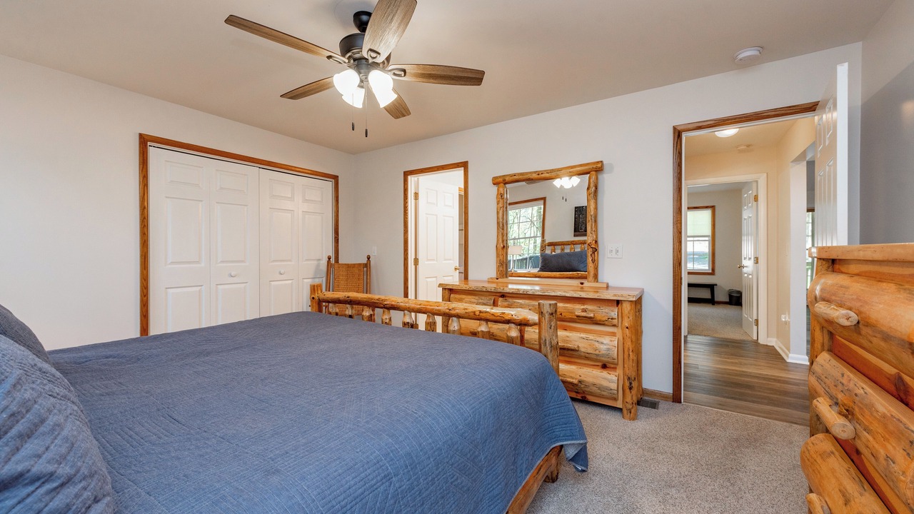 Photo of Bedroom in Blakeslee