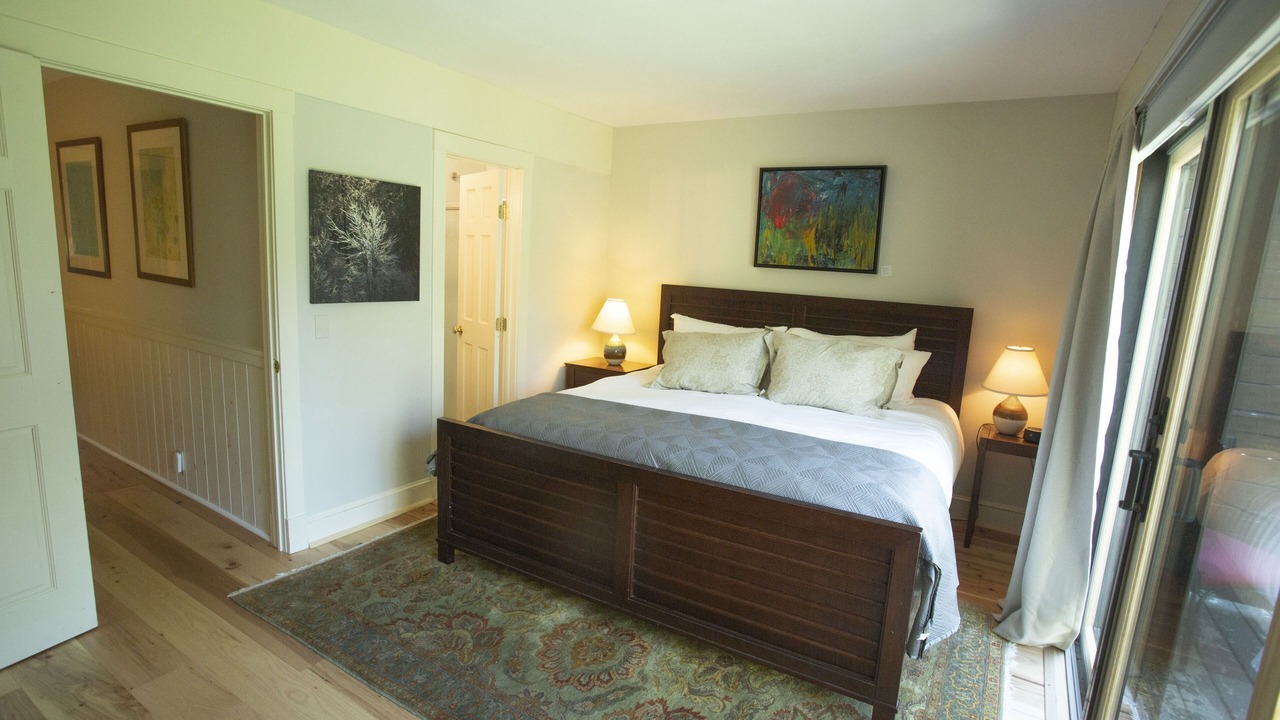 Photo of Bedroom in Stowe Area