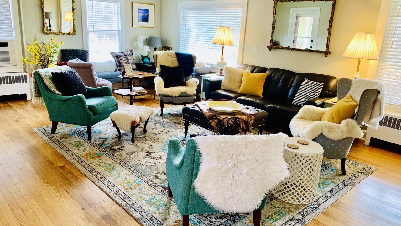 Photo of Livingroom in Cooperstown