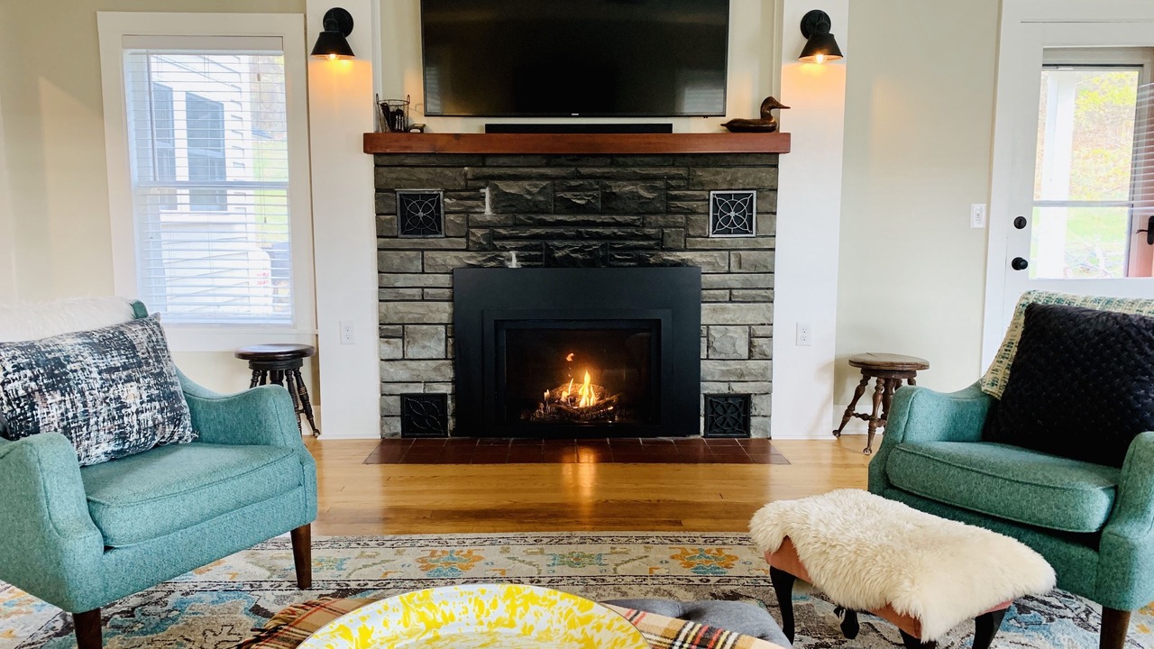 Photo of Livingroom in Cooperstown