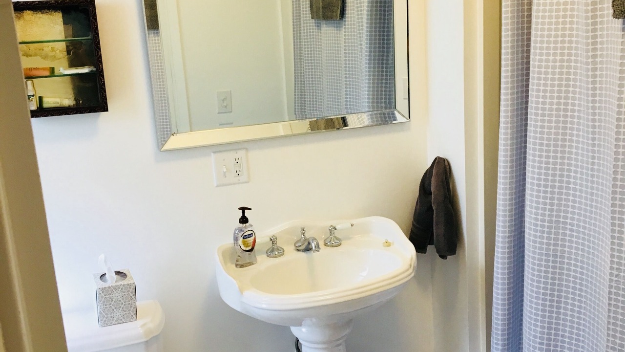 Photo of Bathroom in Cooperstown