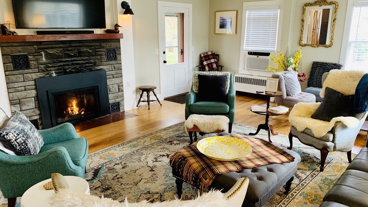 Photo of Livingroom in Cooperstown