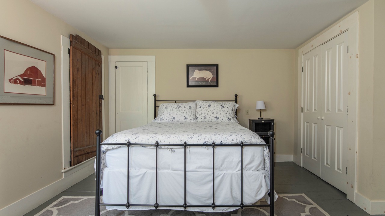 Photo of Bedroom in Chester Depot