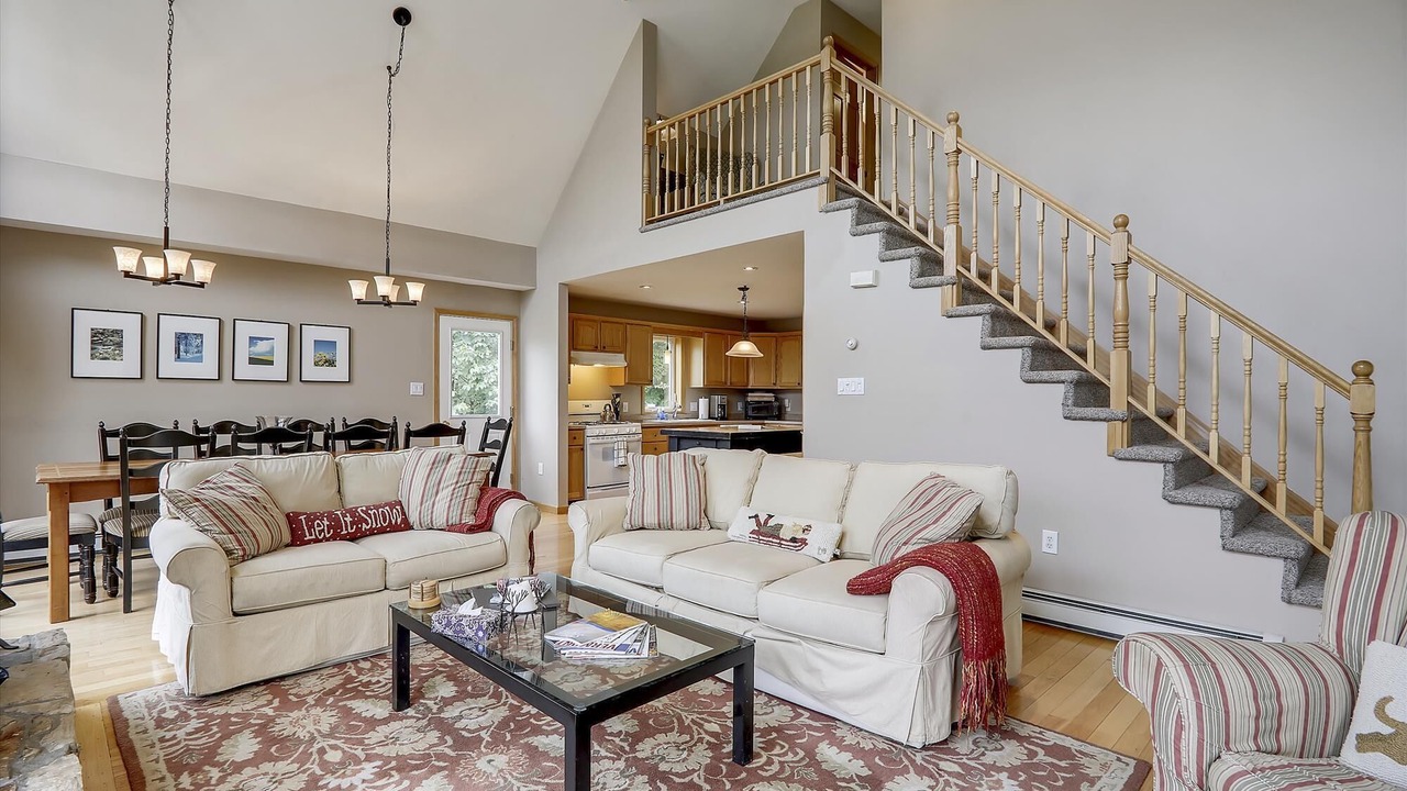 Photo of Livingroom in Waterbury Center