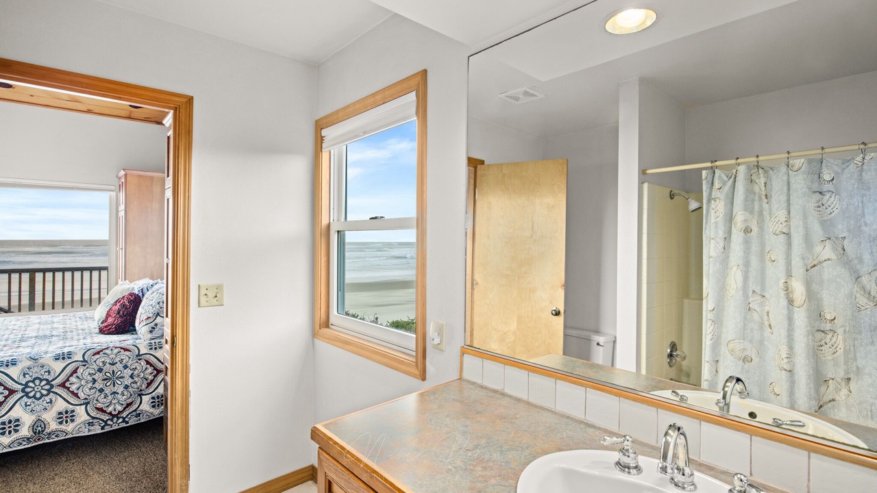 Photo of Bathroom in Tierra Del Mar