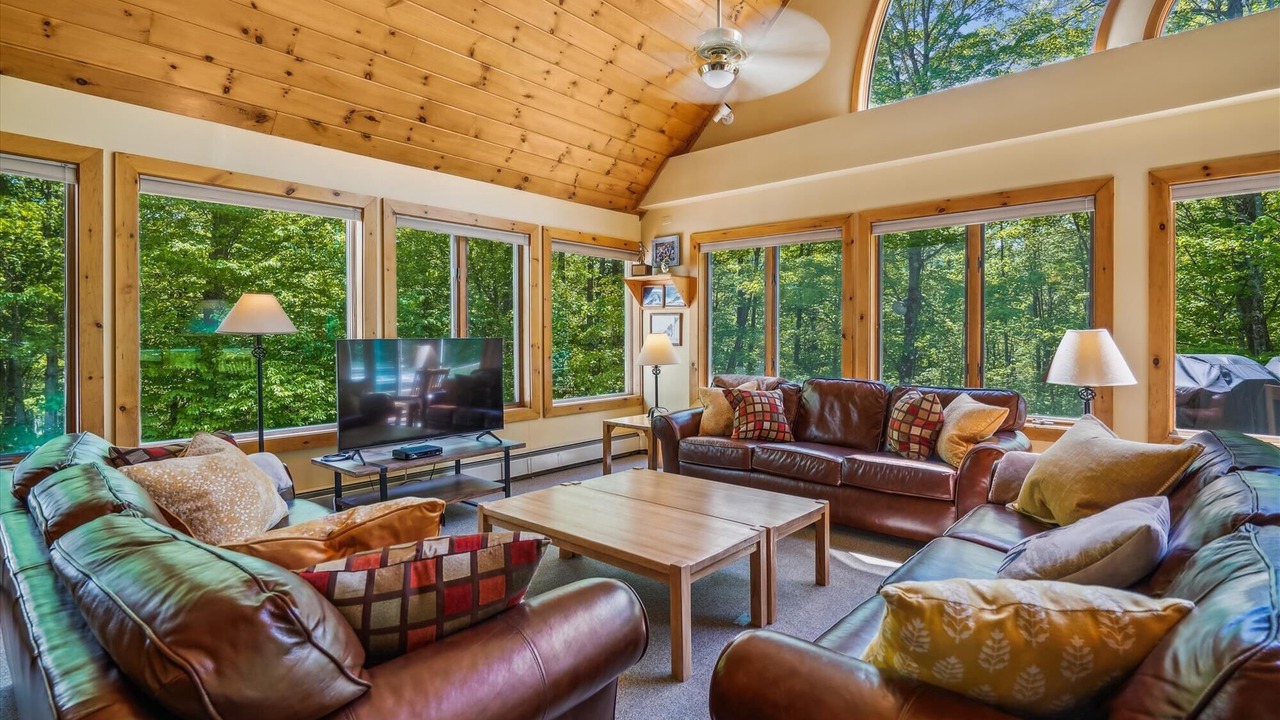 Photo of Livingroom in West Bridgewater