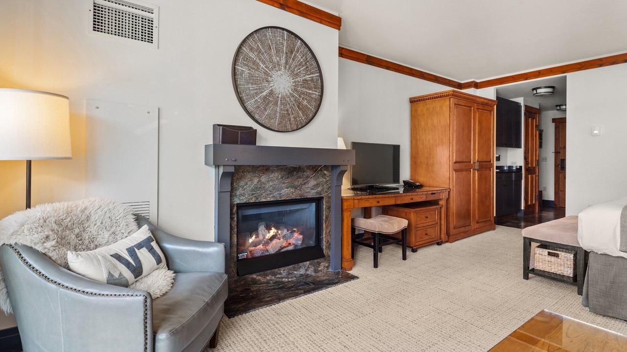 Photo of Livingroom in Stowe Village Historic District