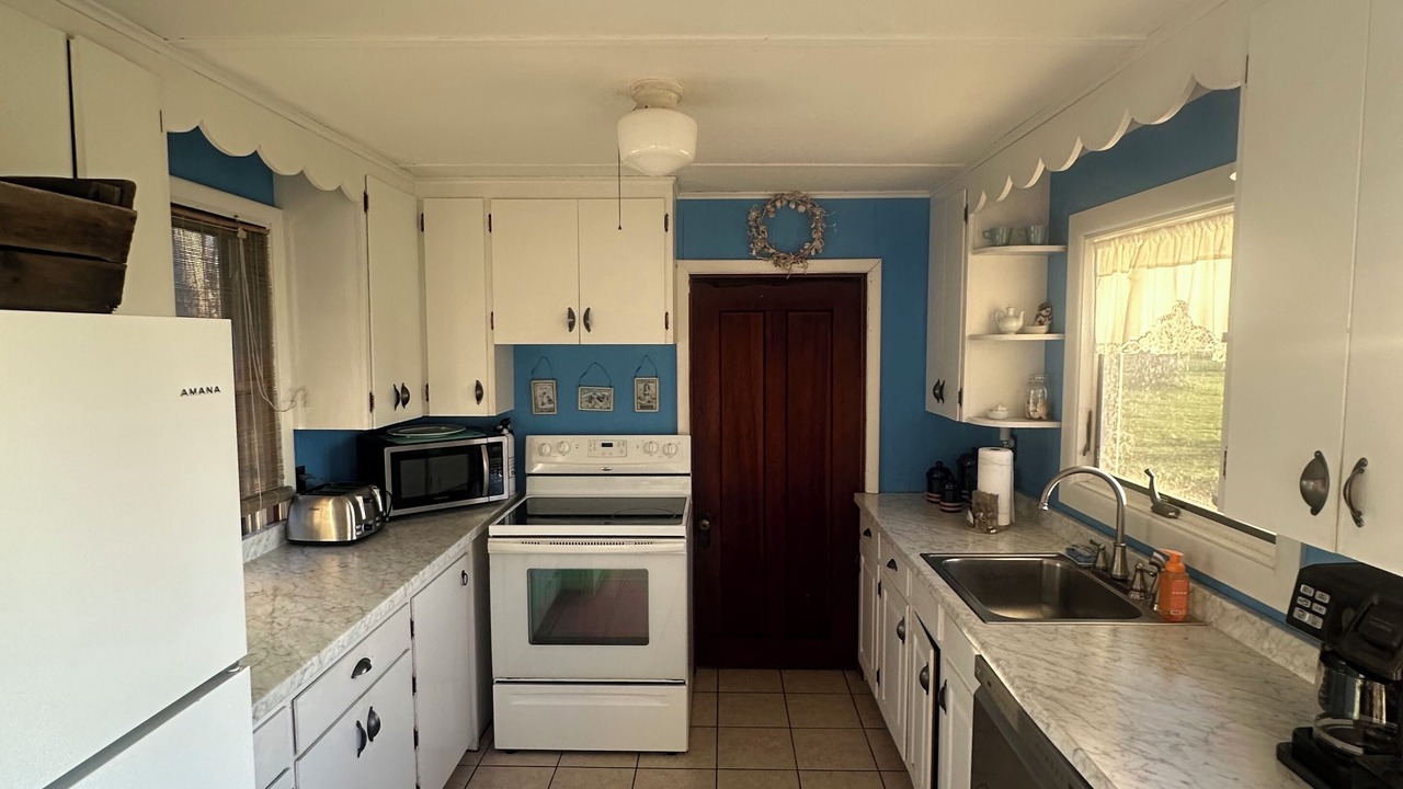 Photo of Kitchen in Canastota