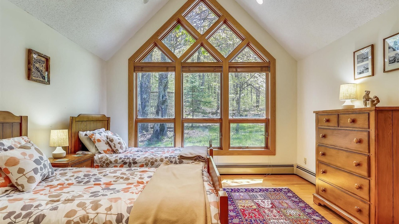 Photo of Bedroom in Timberline