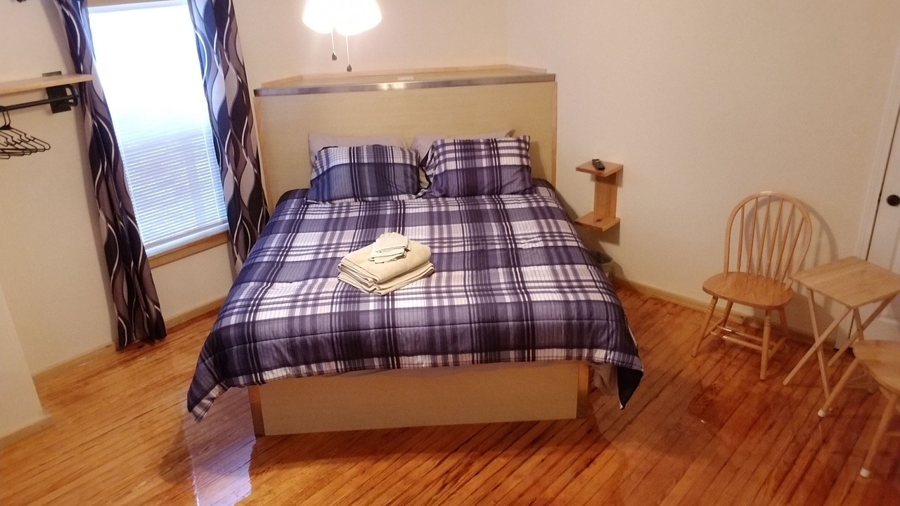 Photo of Bedroom in Freeman