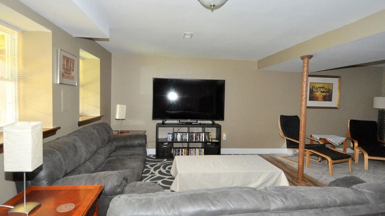 Photo of Bedroom in Berkeley Springs