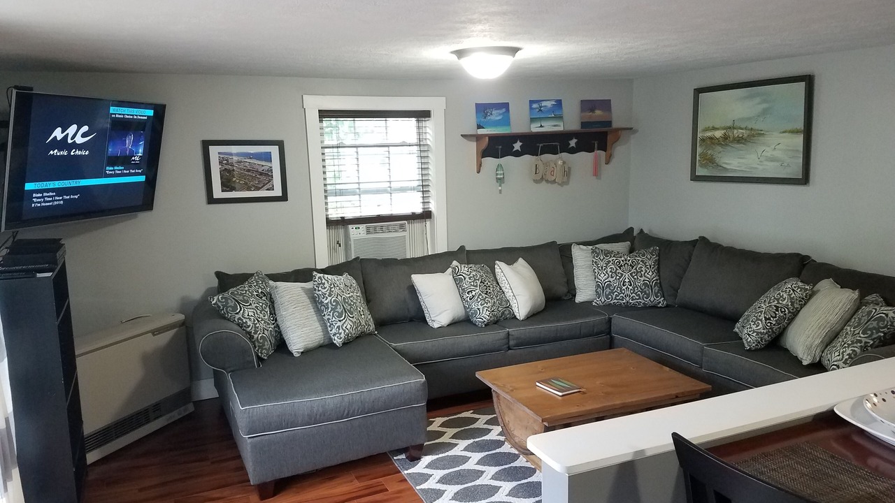 Photo of Livingroom in Old Orchard Beach