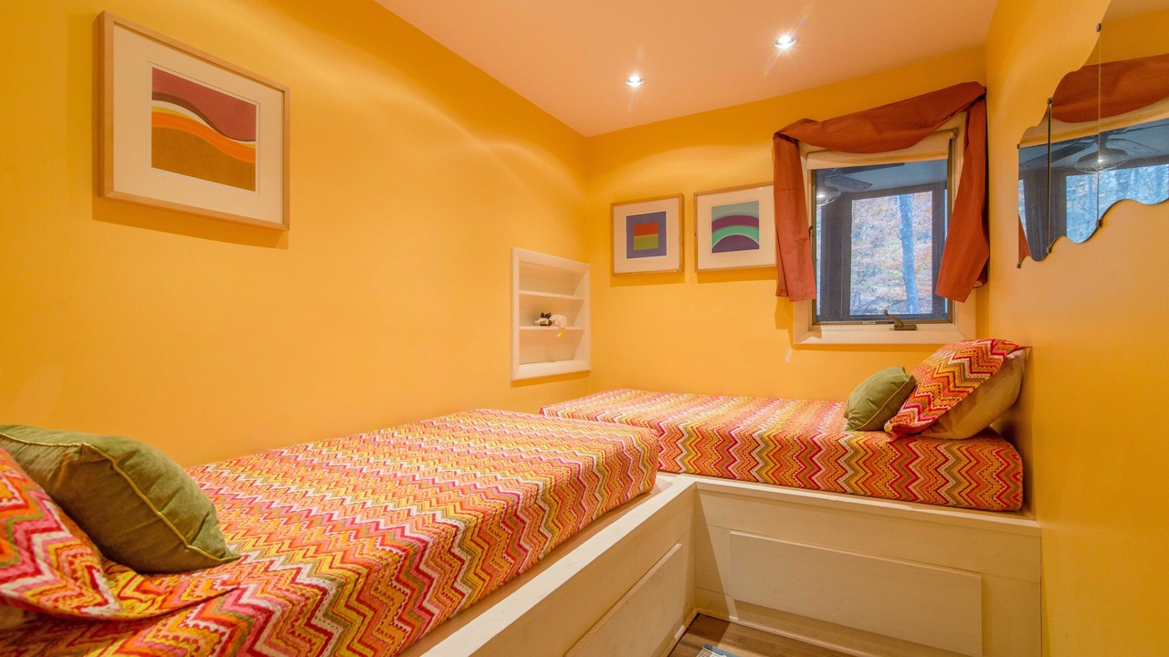 Photo of Bedroom in Stowe Area