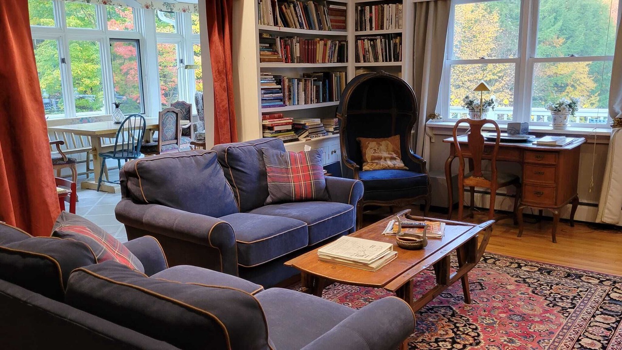 Photo of Livingroom in Stowe Area
