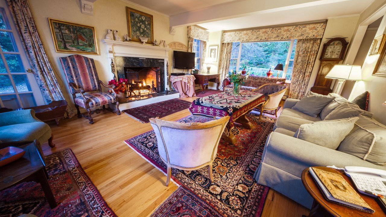 Photo of Livingroom in Stowe Area