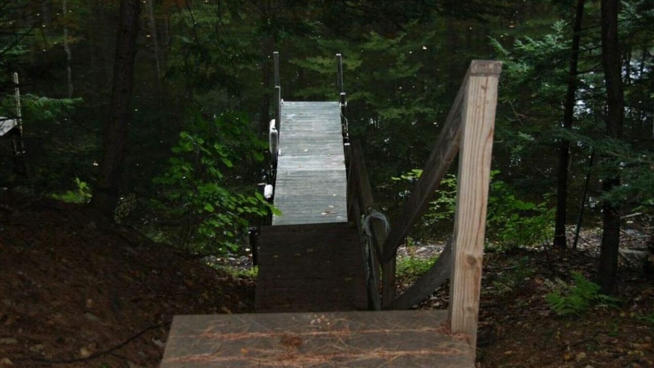 Photo of Outdoor in Alton