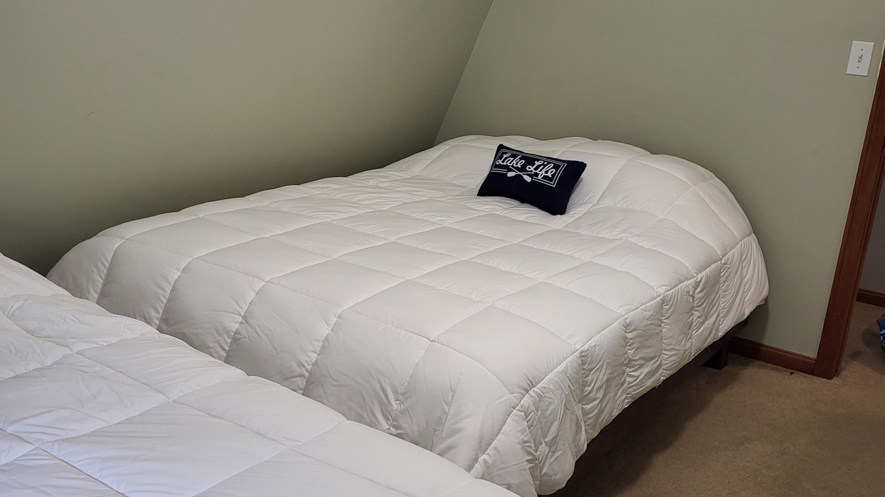 Photo of Bedroom in Alton