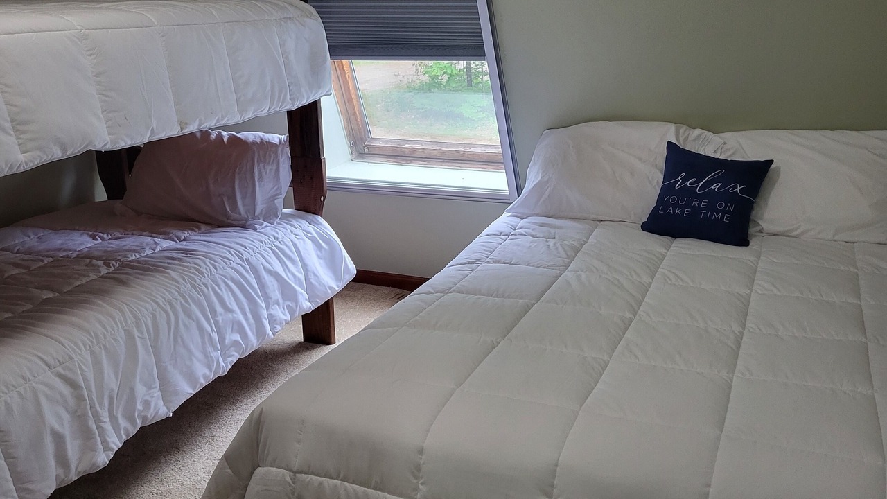 Photo of Bedroom in Alton