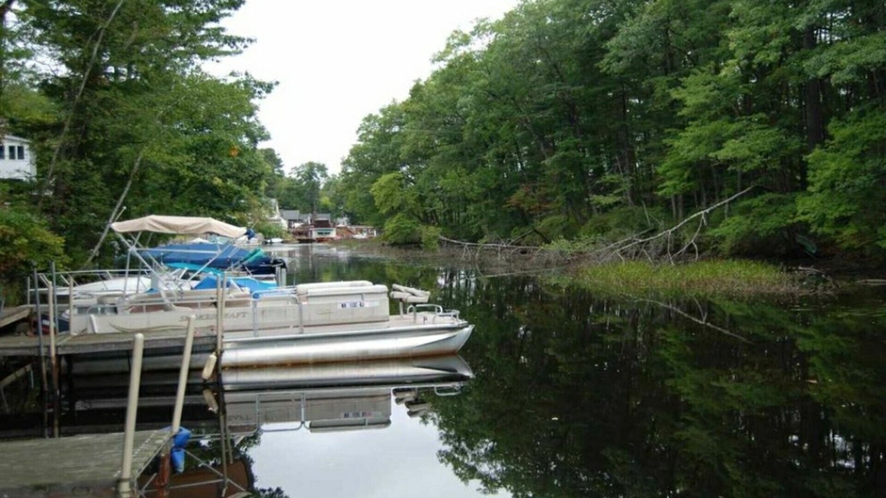 Photo of Others in Alton