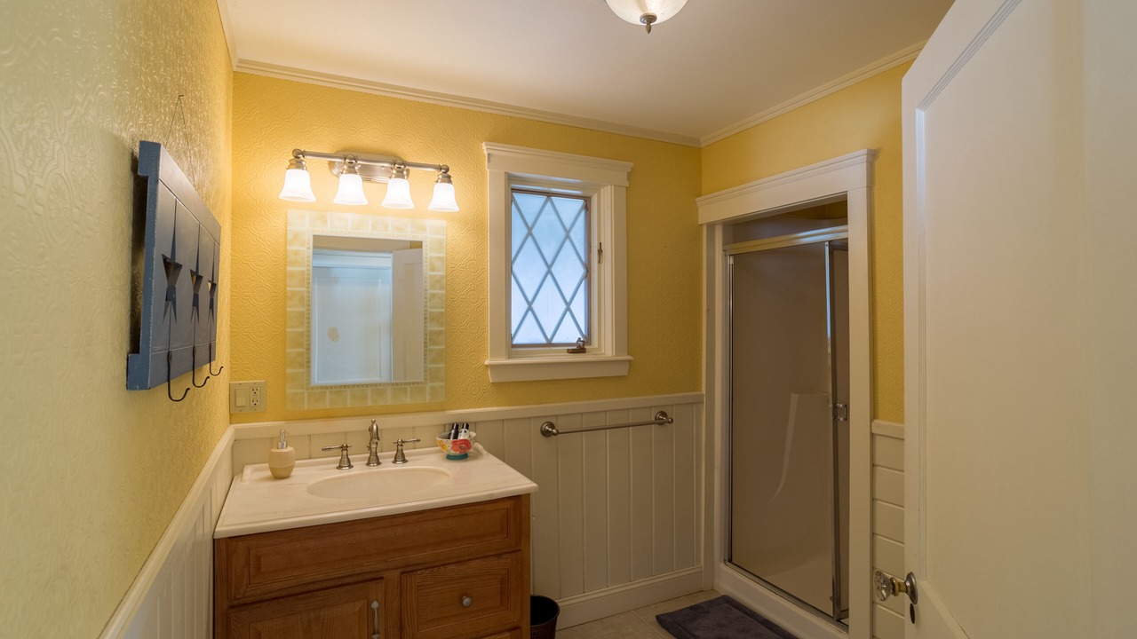 Photo of Bathroom in Upper Village