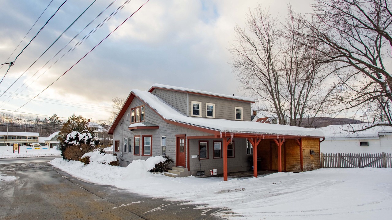 Photo of Outdoor in Upper Village