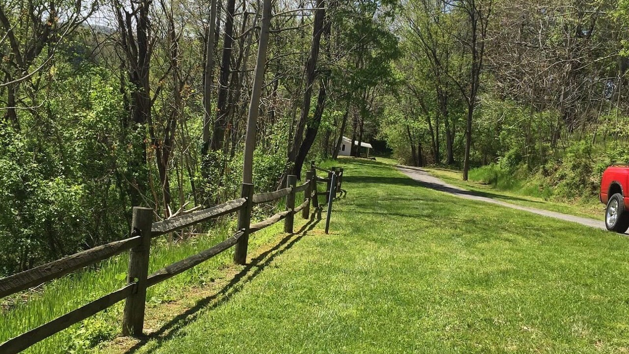 Photo of Outdoor in Lexington