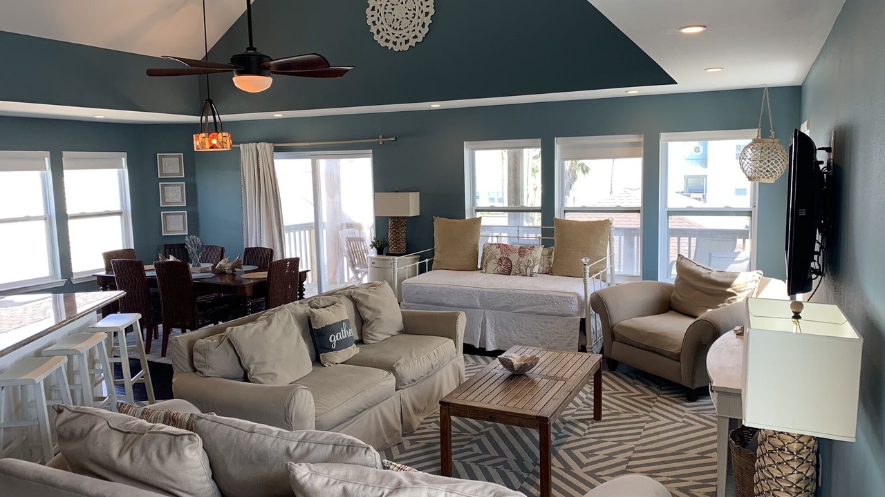 Photo of Livingroom in Galveston