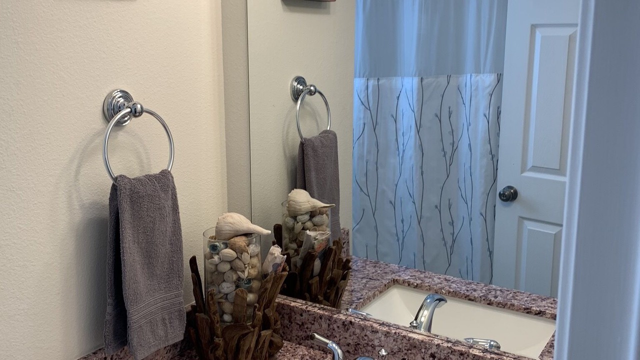 Photo of Bathroom in Galveston